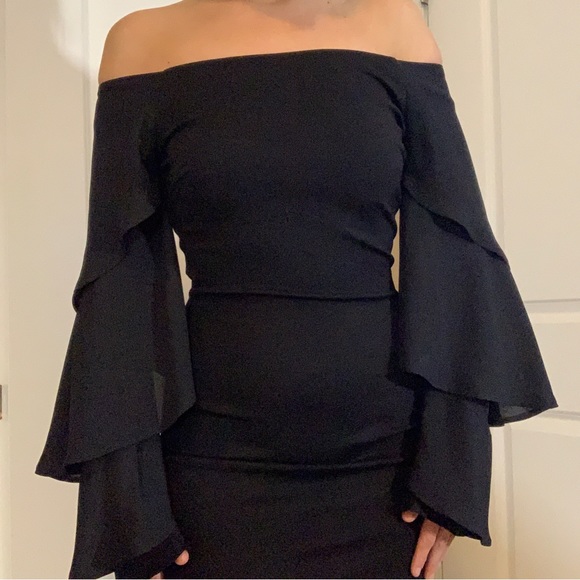 Black Tiered Long Sleeve Cocktail Dress 🖤 Worn ONCE! - Picture 2 of 9